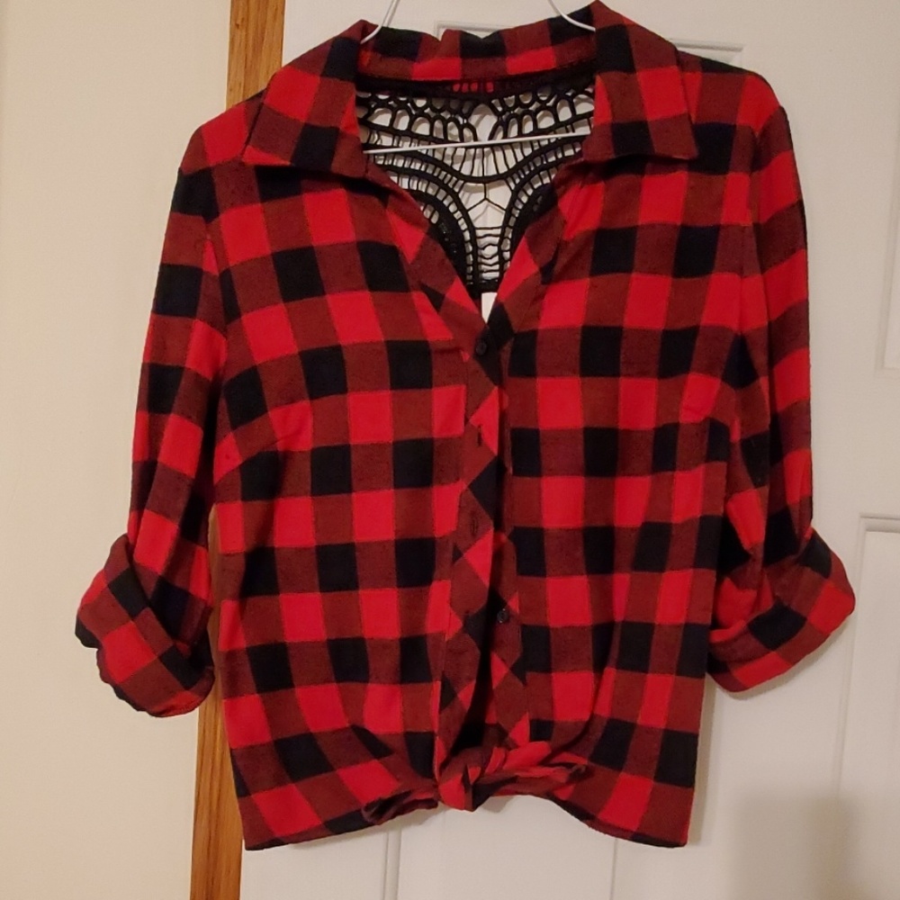 Plaid top